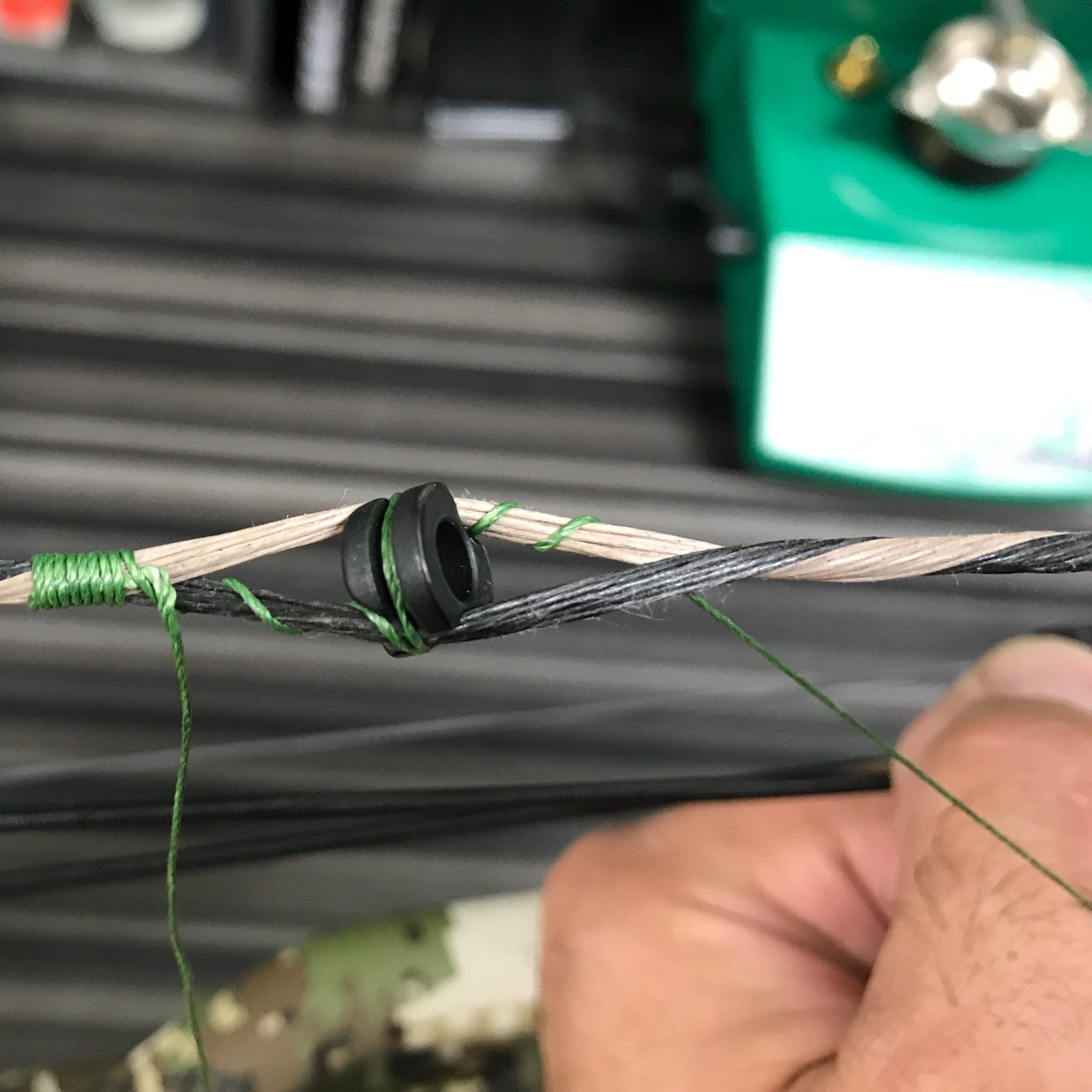 tying in a peep